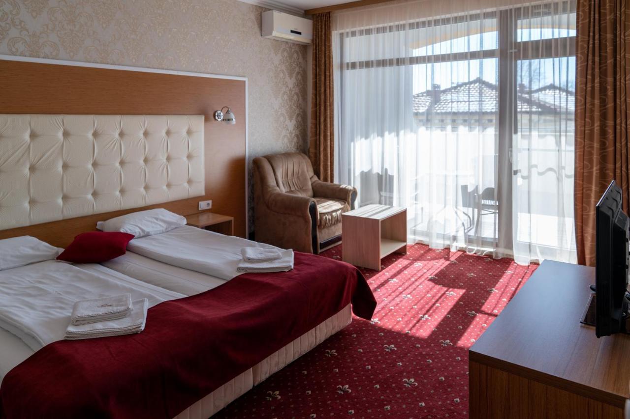 Hotel Paradise Ognyanovo  Ngoại thất bức ảnh