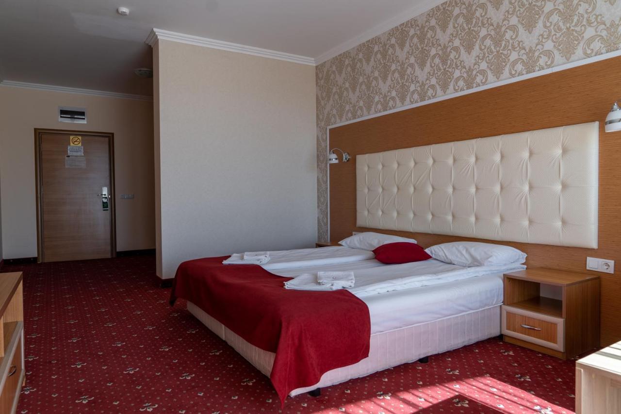 Hotel Paradise Ognyanovo  Ngoại thất bức ảnh