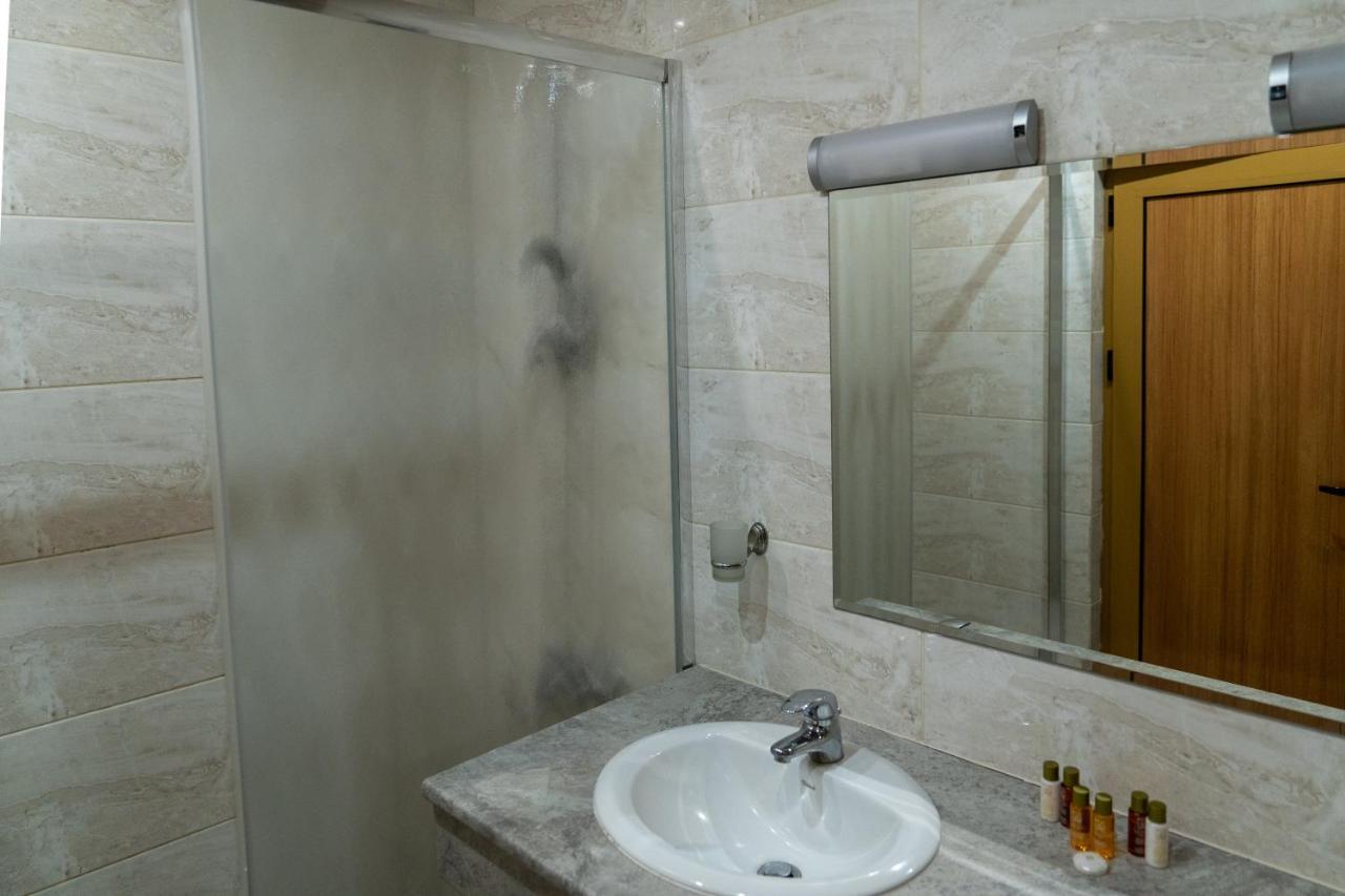 Hotel Paradise Ognyanovo  Ngoại thất bức ảnh