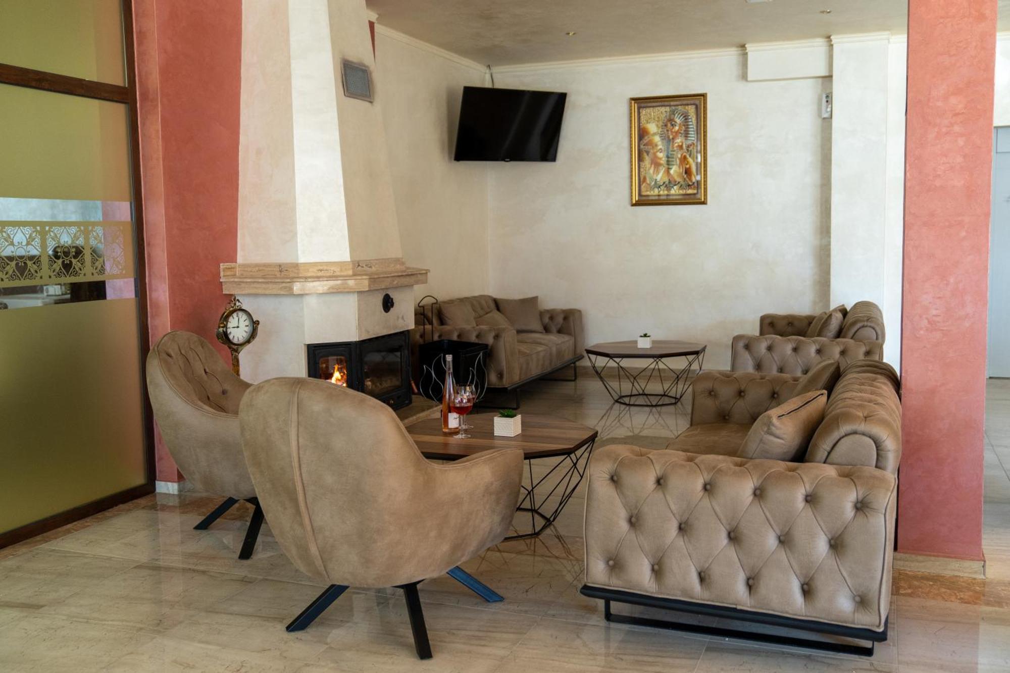 Hotel Paradise Ognyanovo  Ngoại thất bức ảnh