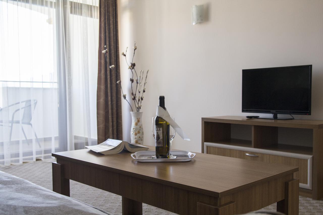 Hotel Paradise Ognyanovo  Ngoại thất bức ảnh